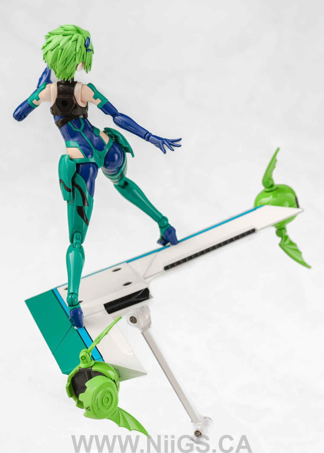 Aoshima V.F.G Macross Delta Walkure Reina Prowler