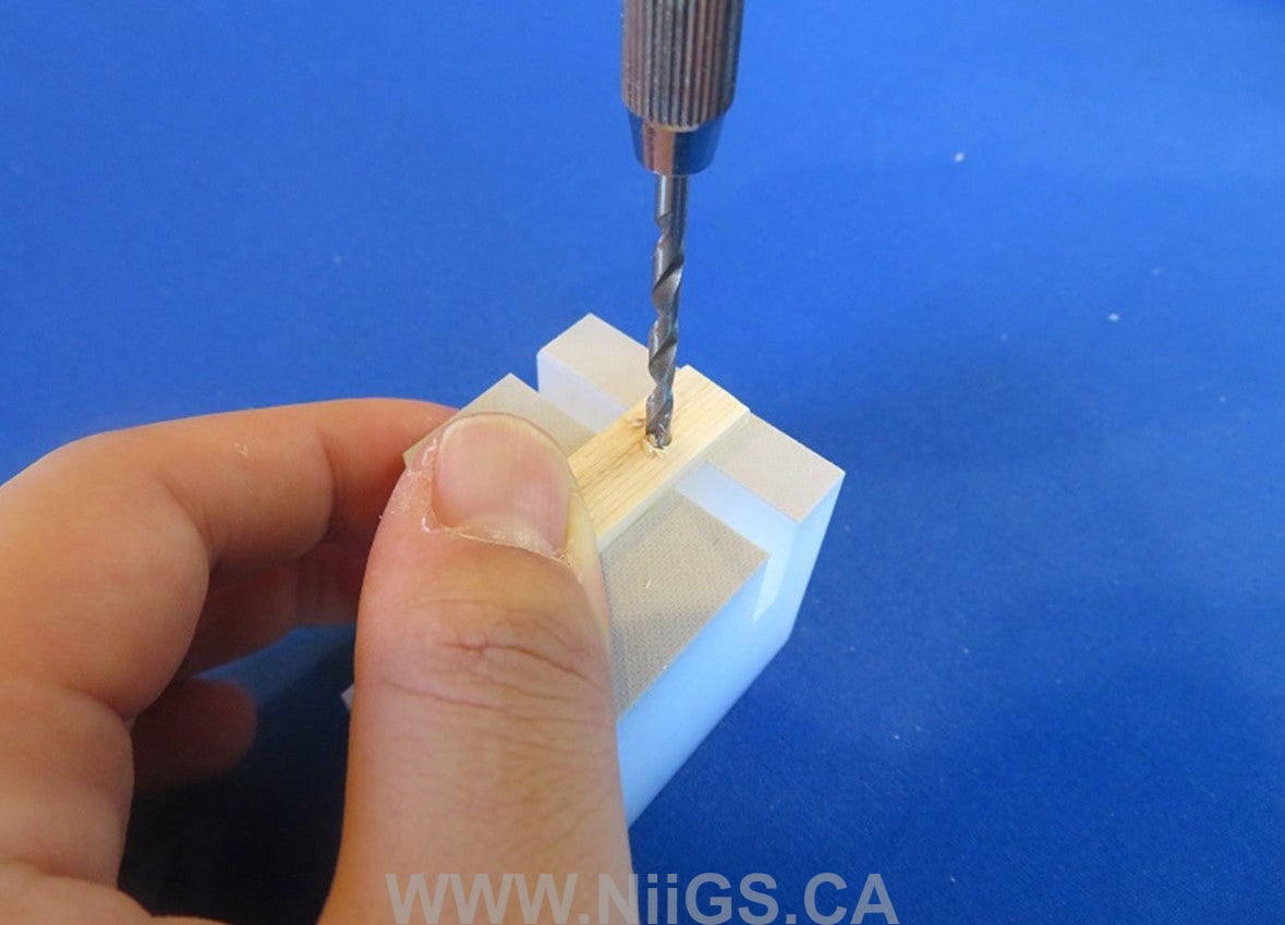 Shimomura Alec Small Table for Precision Work