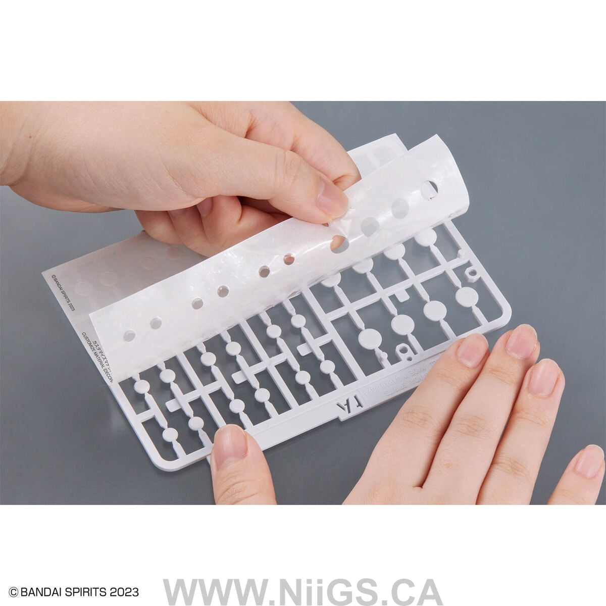 BANDAI Hobby CUSTOMIZE MATERIAL (DECORATION PARTS 1 WHITE)