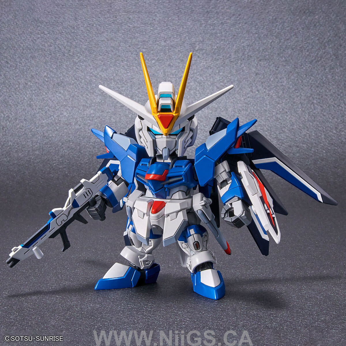 BANDAI SD GUNDAM EX-STANDARD RISING FREEDOM GUNDAM