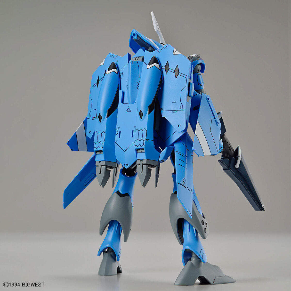 BANDAI HOBBY HG 1/100 VF-22S STURMVOGEL Ⅱ MAXIMILIAN JENIUS USE