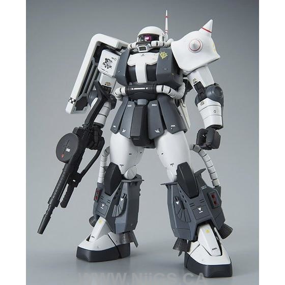 LIMITED Premium Bandai MG 1/100 ZAKU II ERIC MANTHFIELD’S CUSTOM