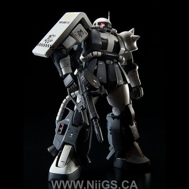 LIMITED Premium Bandai MG 1/100 ZAKU II ERIC MANTHFIELD’S CUSTOM