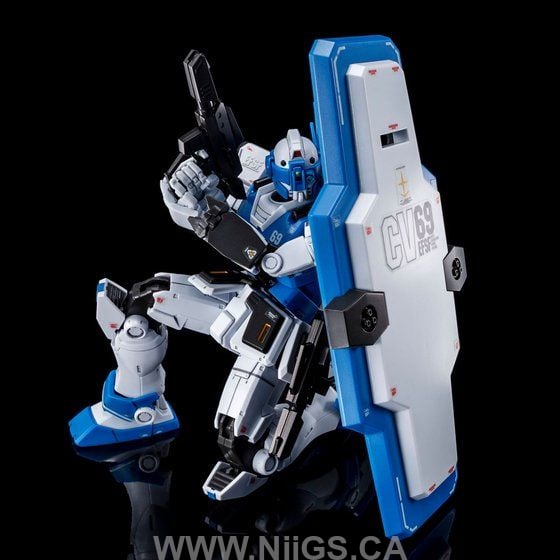 LIMITED PB PREMIUM BANDAI HG 1/144 GM GUARD CUSTOM (with E-2 BEAM SPRAY GUN)