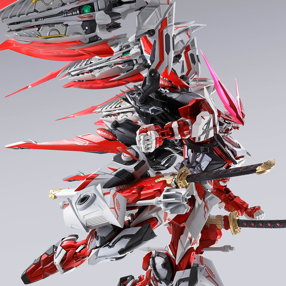 LIMITED METAL BUILD GUNDAM ASTRAY RED DRAGONICS