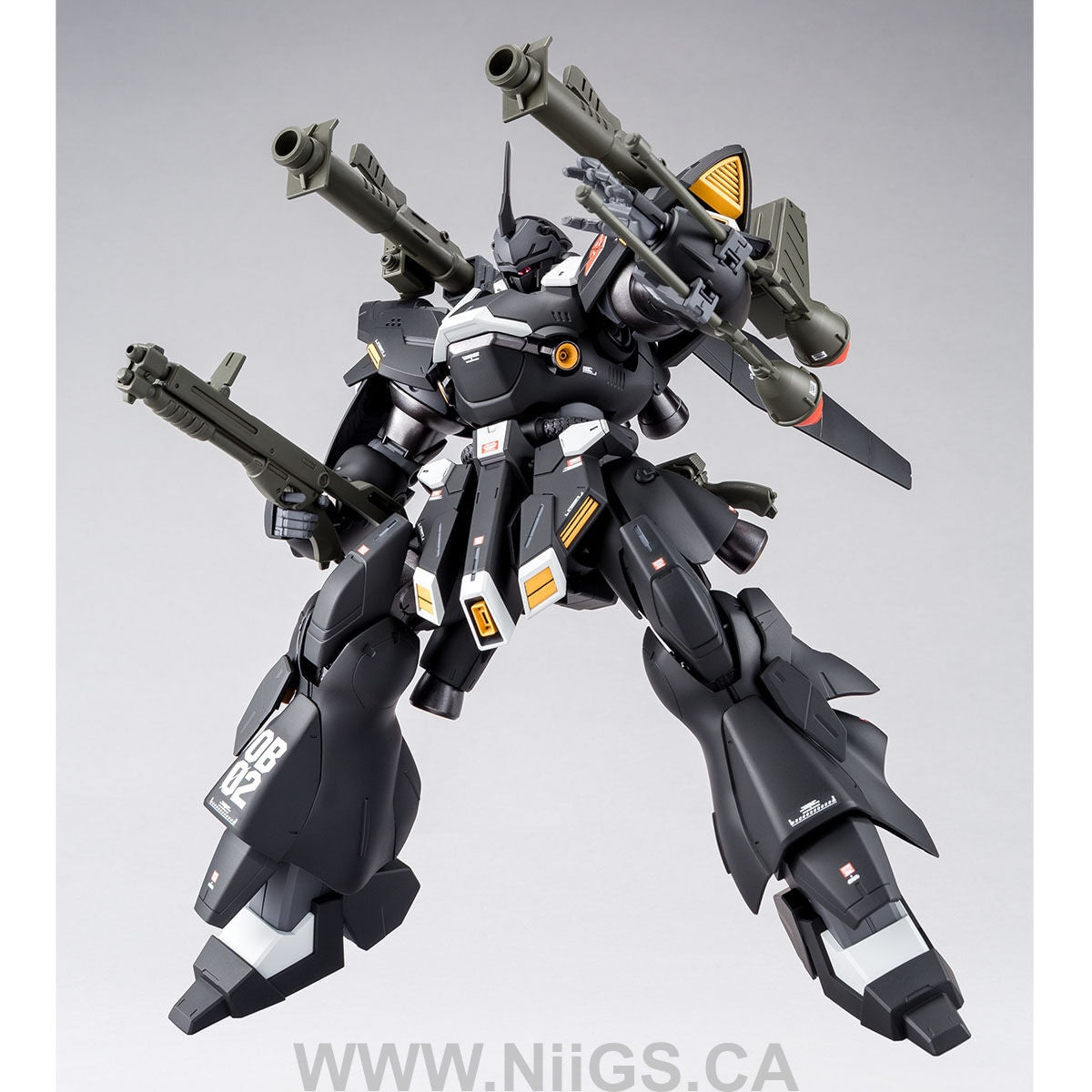 LIMITED MG 1/100 KÄMPFER SCHWER