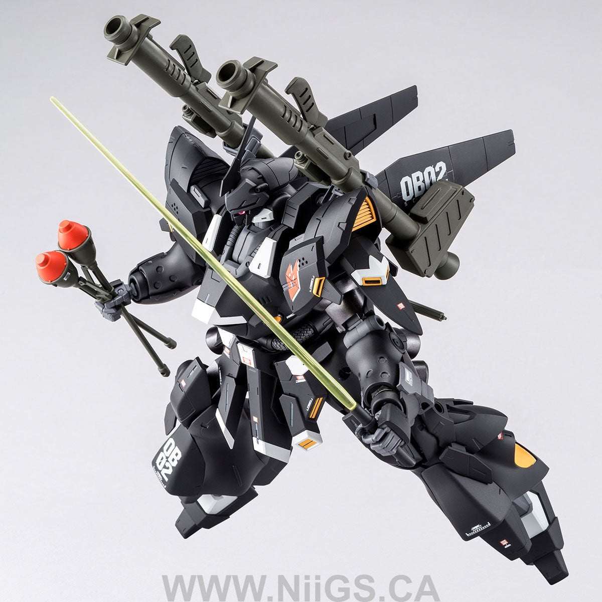 LIMITED MG 1/100 KÄMPFER SCHWER