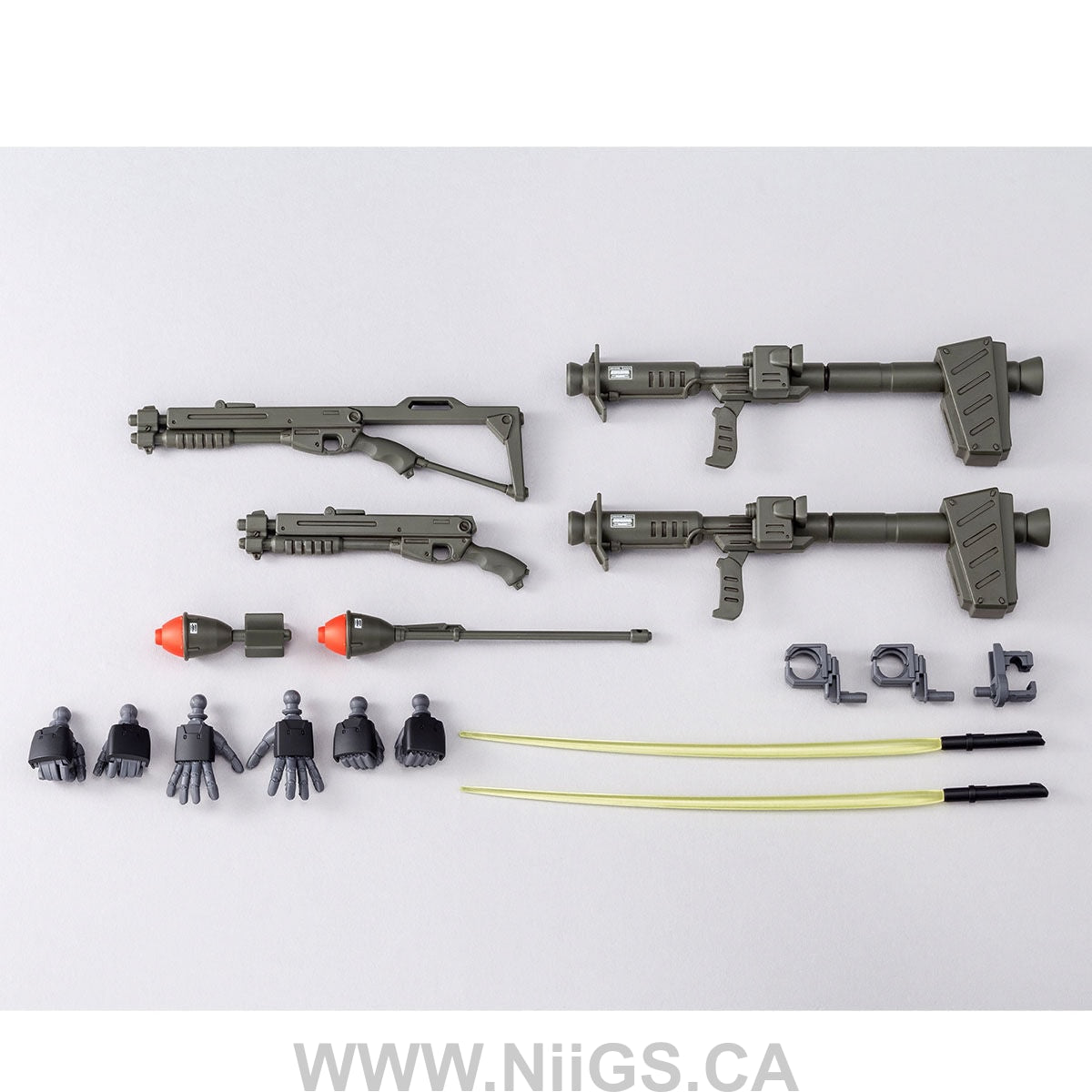 LIMITED MG 1/100 KÄMPFER SCHWER