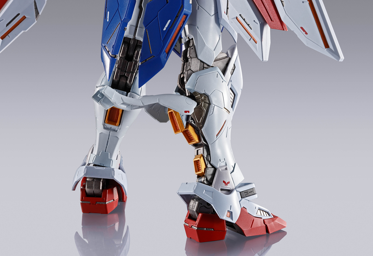 TAMASHII NATIONS METAL BUILD BURNING GUNDAM & BURNING GUNDAM SECOND