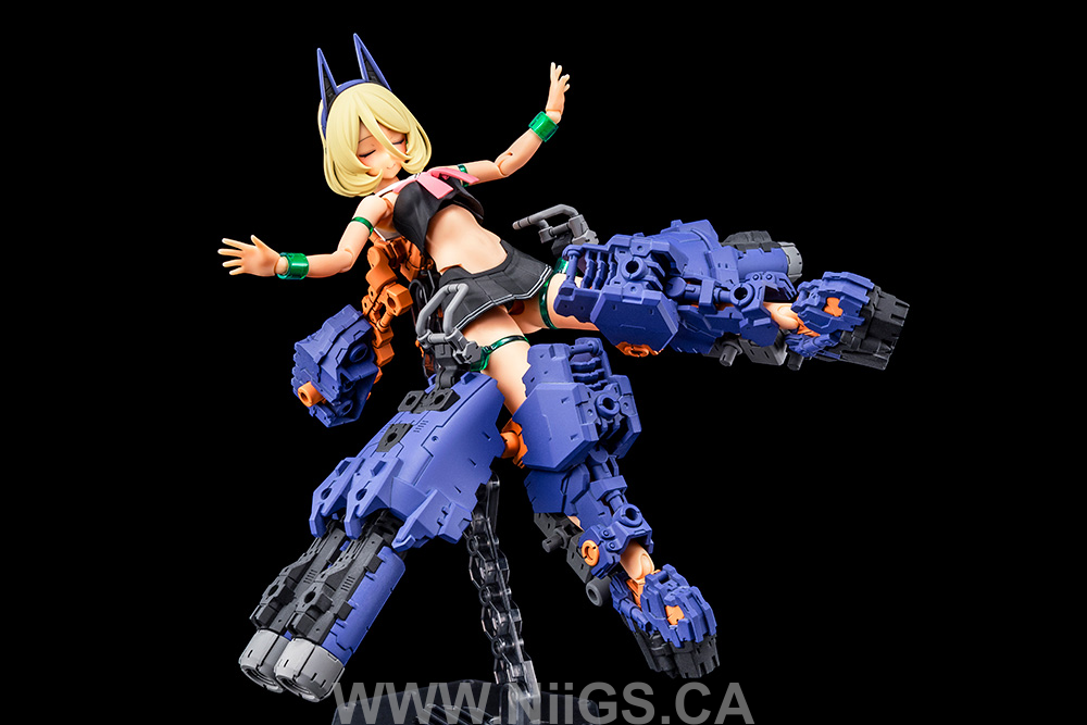 KOTOBUKIYA BUSTER DOLL TANK MIDNIGHT FANG