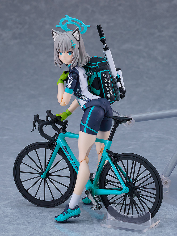 GOOD SMILE COMPANY figma Shiroko Sunaookami (Cycling) DX Edition