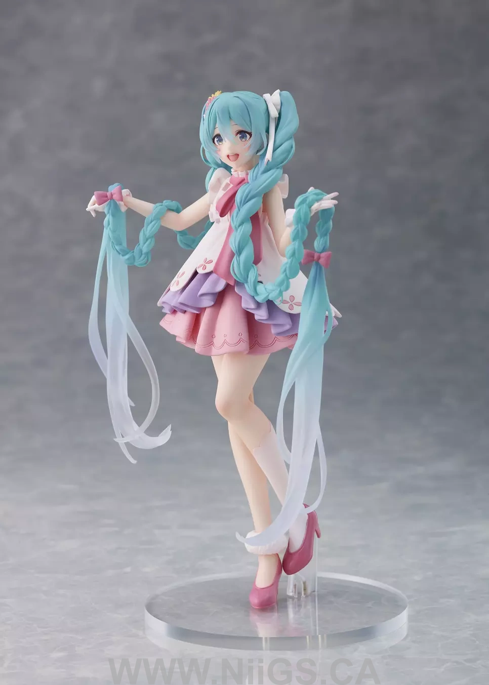 TAITO Hatsune Miku Wonderland Figure - Rapunzel