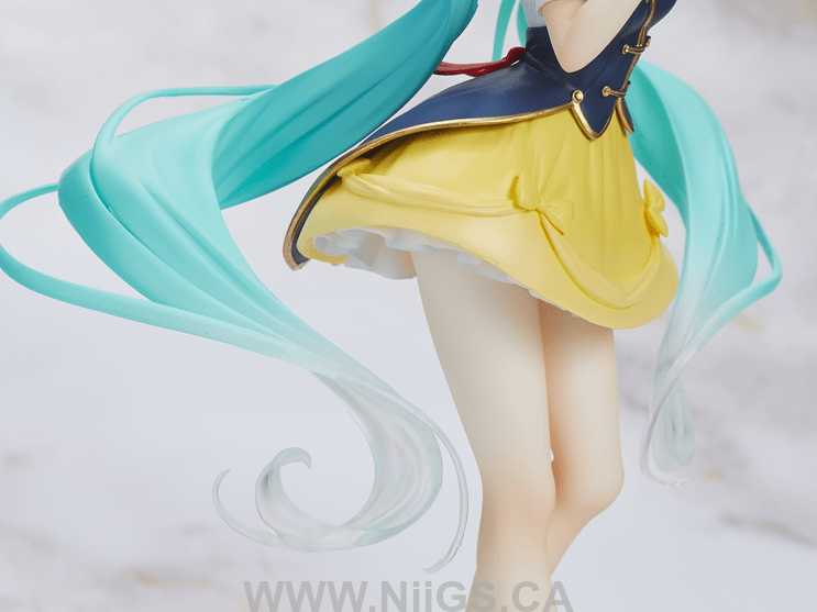 TAITO Hatsune Miku Wonderland Figure - Snow White