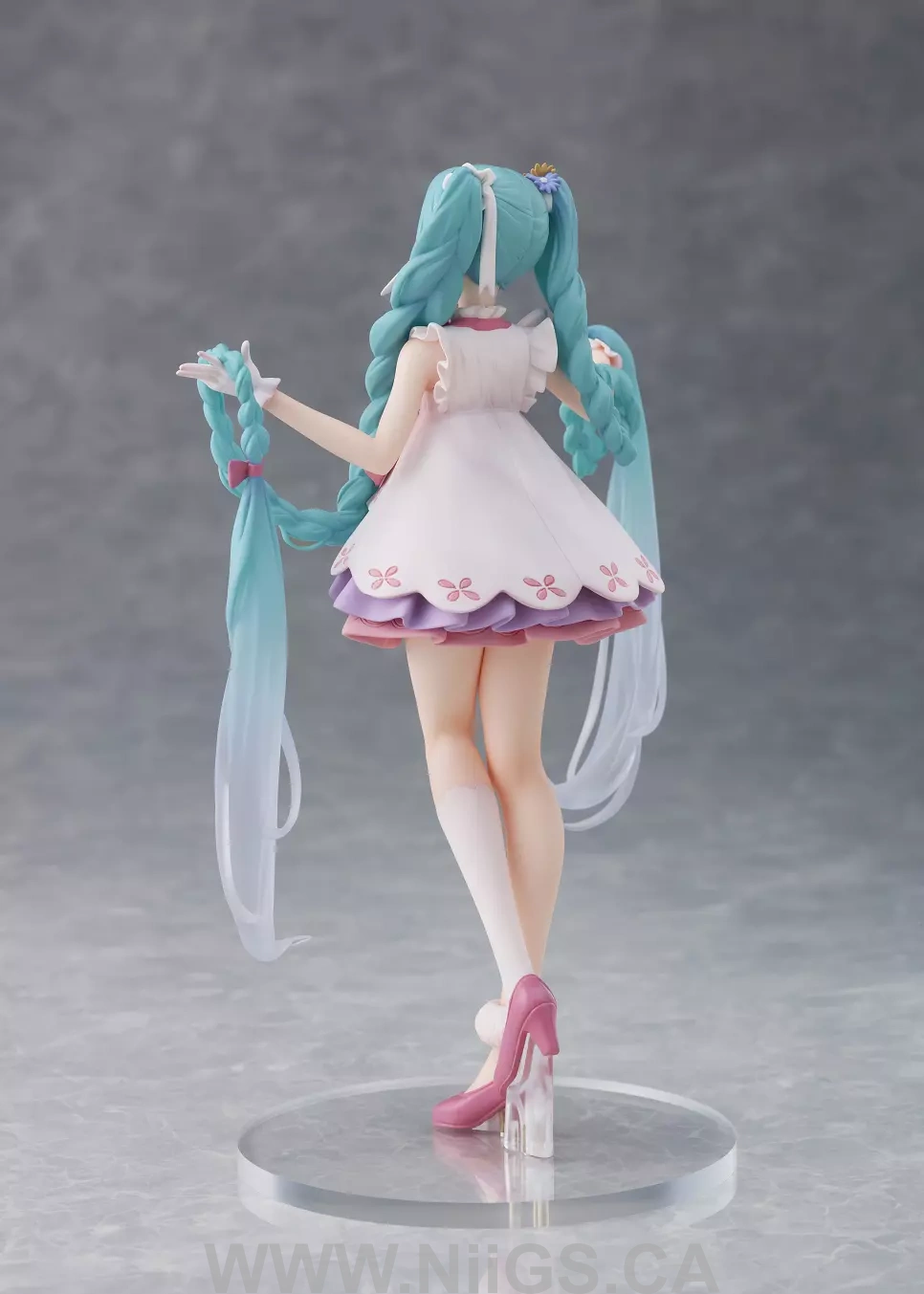 TAITO Hatsune Miku Wonderland Figure - Rapunzel