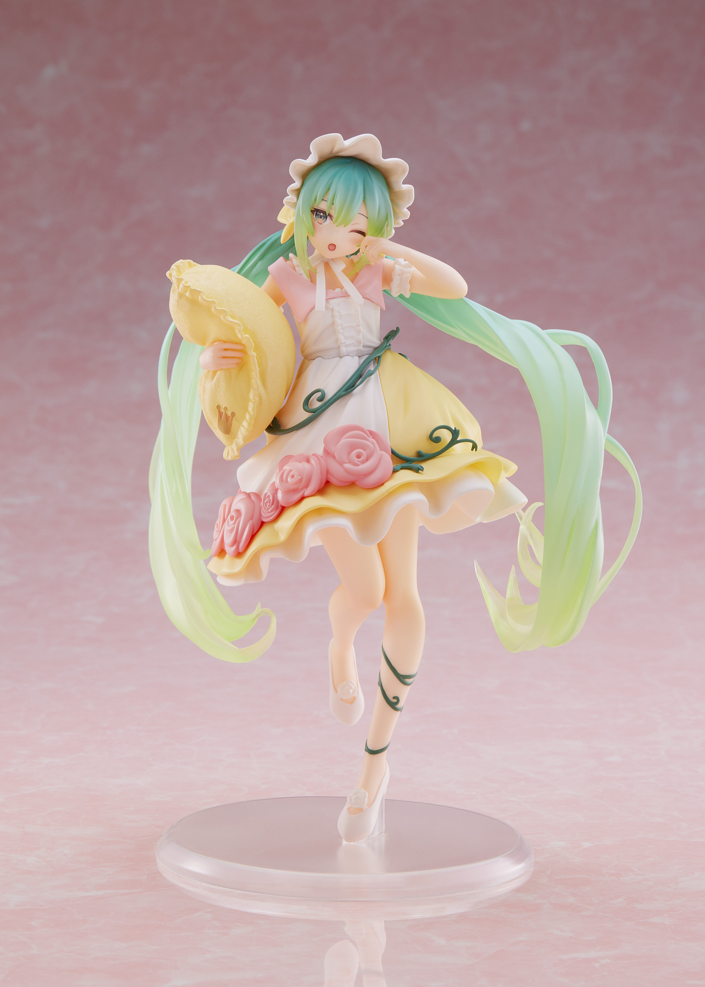 TAITO Hatsune Miku Wonderland Figure - Sleeping Beauty