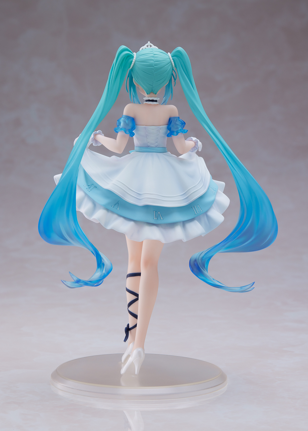 TAITO Hatsune Miku Wonderland Figure - Cinderella
