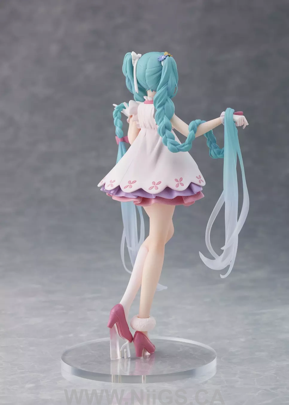 TAITO Hatsune Miku Wonderland Figure - Rapunzel