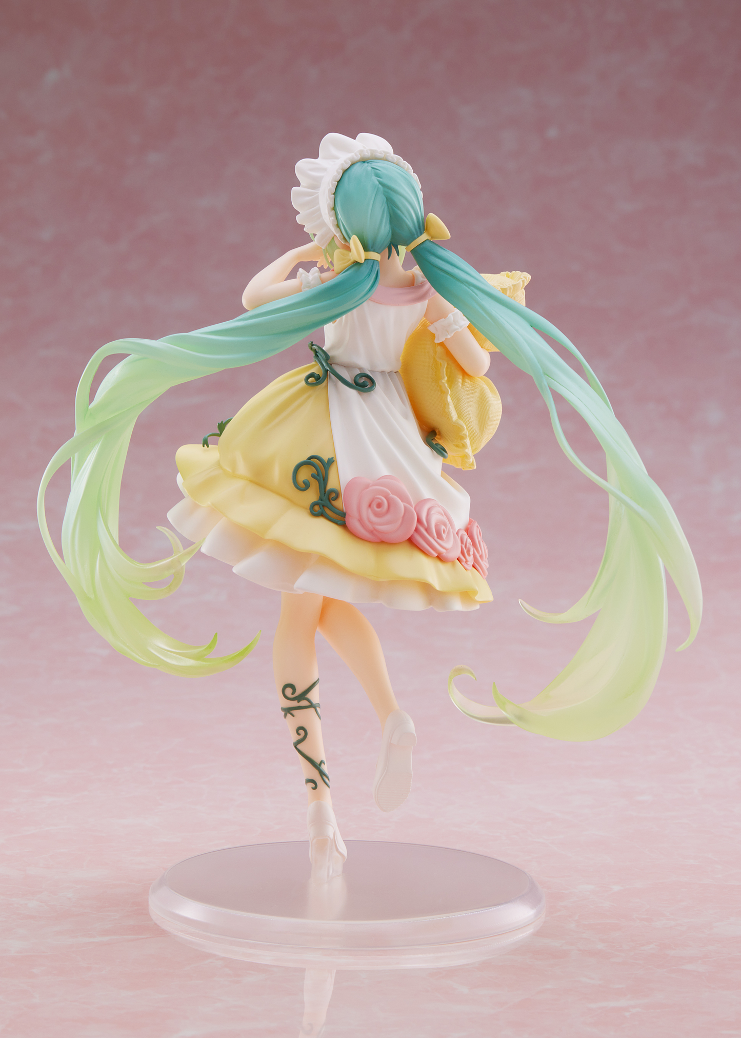 TAITO Hatsune Miku Wonderland Figure - Sleeping Beauty