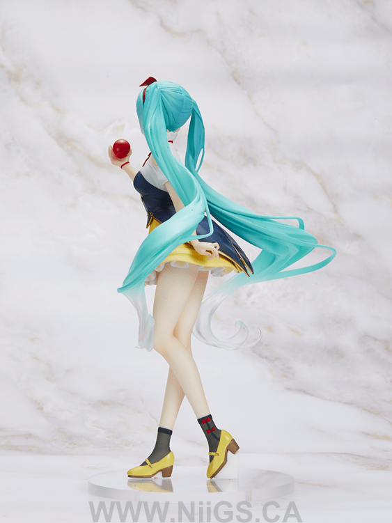 TAITO Hatsune Miku Wonderland Figure - Snow White