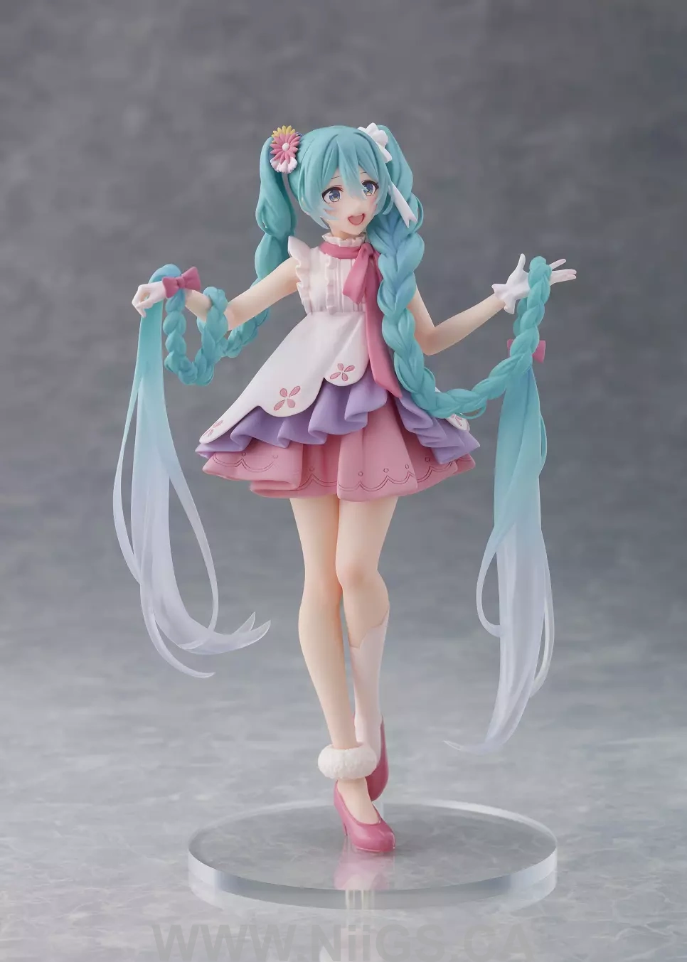 TAITO Hatsune Miku Wonderland Figure - Rapunzel