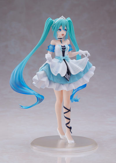 TAITO Hatsune Miku Wonderland Figure - Cinderella