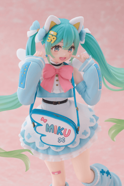 TAITO Hatsune Miku Figure - Fashion (Fancy Ver.)