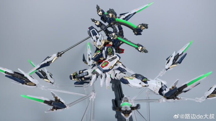 Vientiane Fusion 1/100 Apocalypse model kit