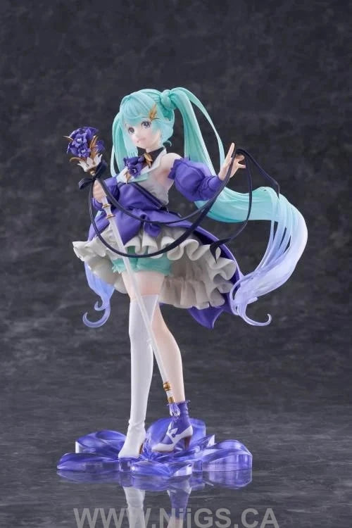 TAITO Hatsune Miku AMP+ Figure - HATSUNE MIKU Birthday 2024 Ver.