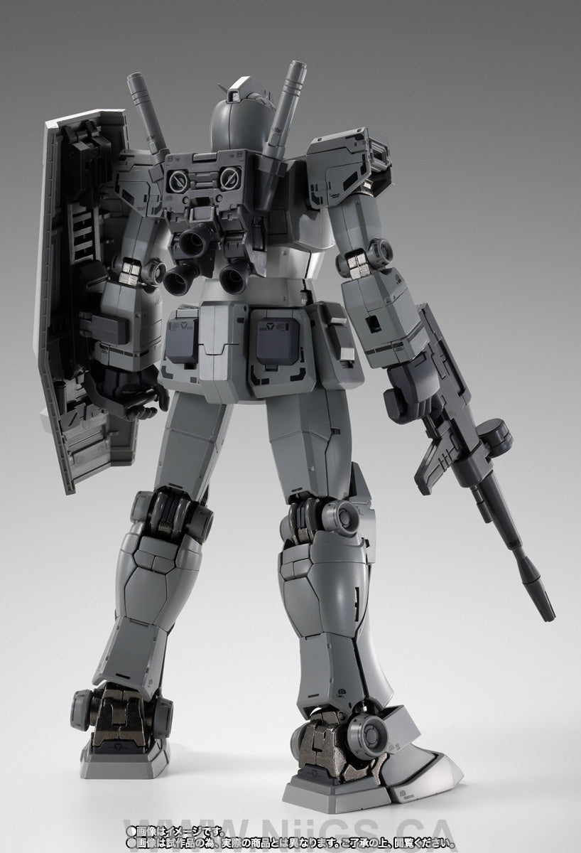 LIMITED GUNDAM FIX FIGURATION METAL COMPOSITE RX78FRGMT GUNDAM