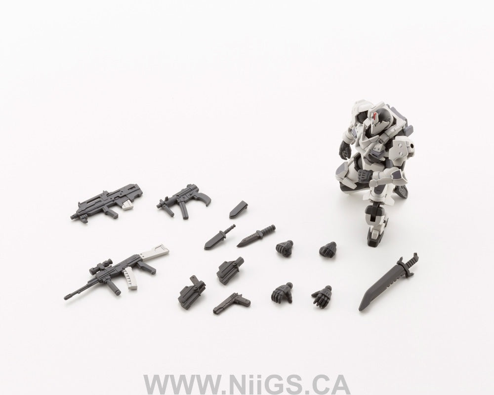 Kotobukiya GOVERNOR ARMOR TYPE: PAWN X1