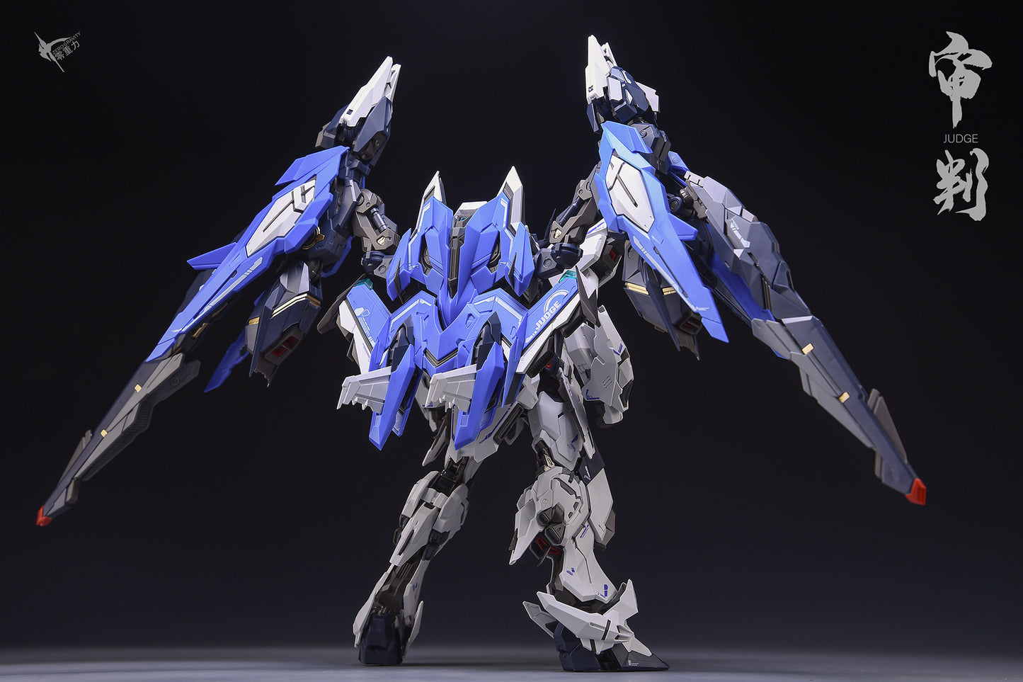 Zero Gravity 1/100 Judge Moonlight Ver.