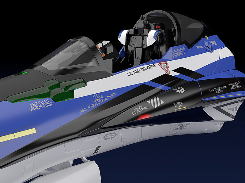 Good Smile Company Macross Delta the Movie: Absolute Live!!!!!! Series Plamax MF-54: Minimum Factory Fighter Nose Collection YF-29 Durandal Valkyrie (Maximilian Jenius' Fighter) 1/20 Model Kit