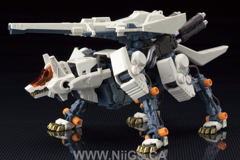 Kotobukiya 1/72 Zoids RHI-3 Command Wolf Repackage Ver.