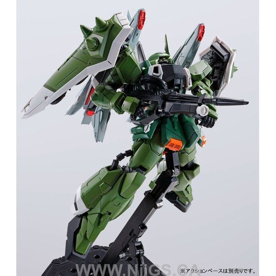 LIMITED Premium Bandai MG 1/100 Blaze Zaku Phantom / Blaze Zaku Warrior