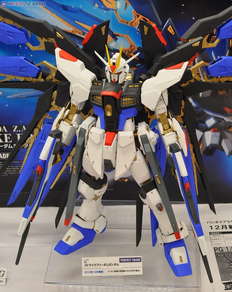 PG 1/60 Perfect Grade Strike Freedom Gundam