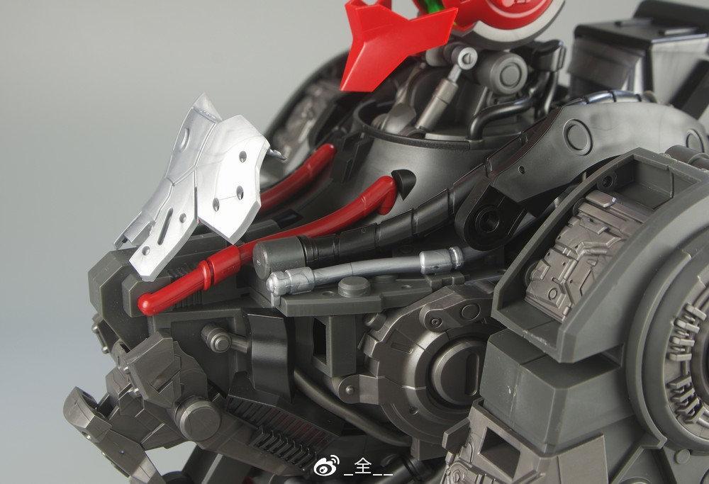 NOAH 1/35 Sazabi Bust