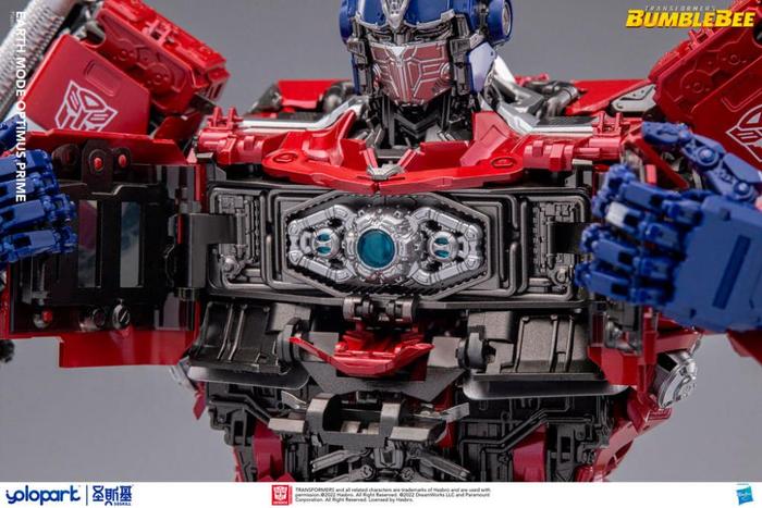 Yolopark Transformers: Bumblebee Earth Mode Optimus Prime Model Kit