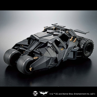 BANDAI 1/35 SCALE MODEL KIT BATMOBILE (BATMAN BEGINS Ver.)
