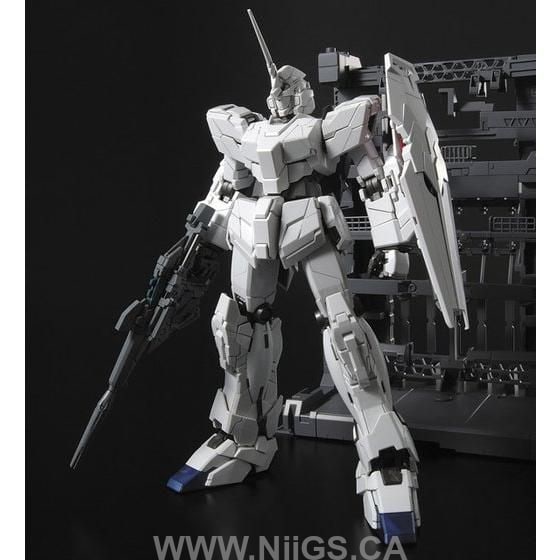 BANDAI HOBBY MG Unicorn Gundam (Screen Image Special)