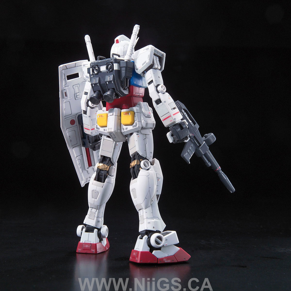 BANDAI HOBBY RG 1/144 #01 RX-78-2 GUNDAM