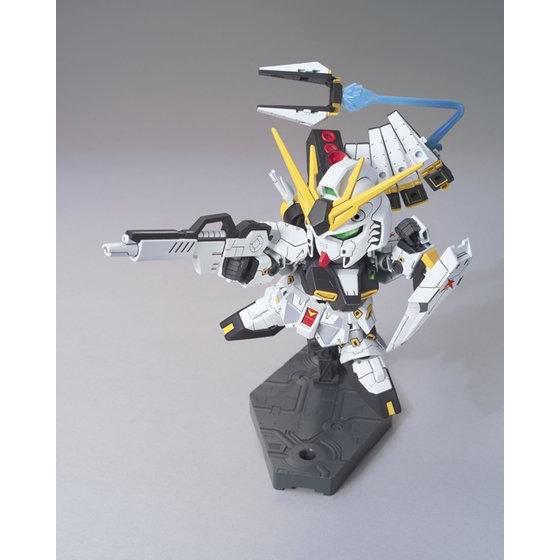 BB387 Nu Gundam