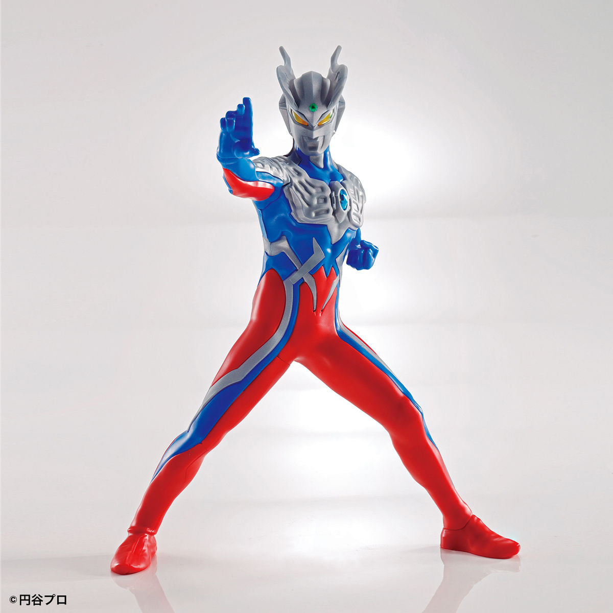 ENTRY GRADE ULTRAMAN ZERO
