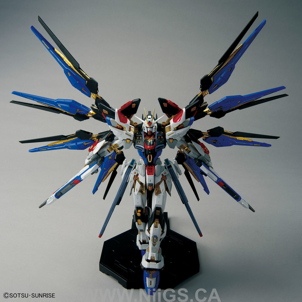 BANDAI HOBBY MGEX 1/100 STRIKE FREEDOM GUNDAM