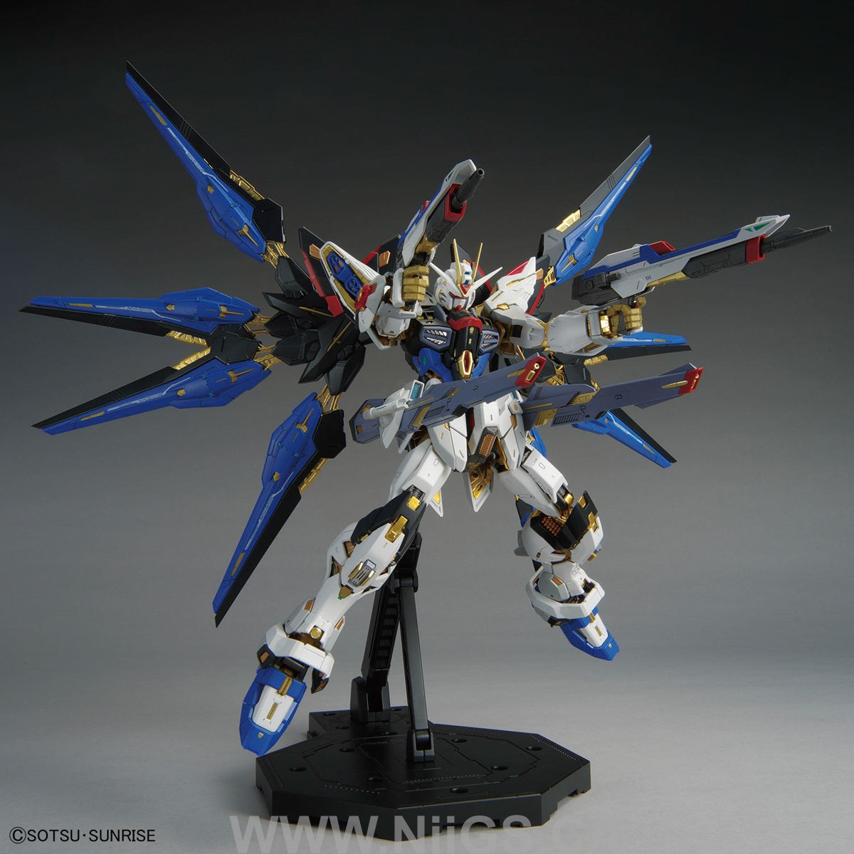 BANDAI HOBBY MGEX 1/100 STRIKE FREEDOM GUNDAM