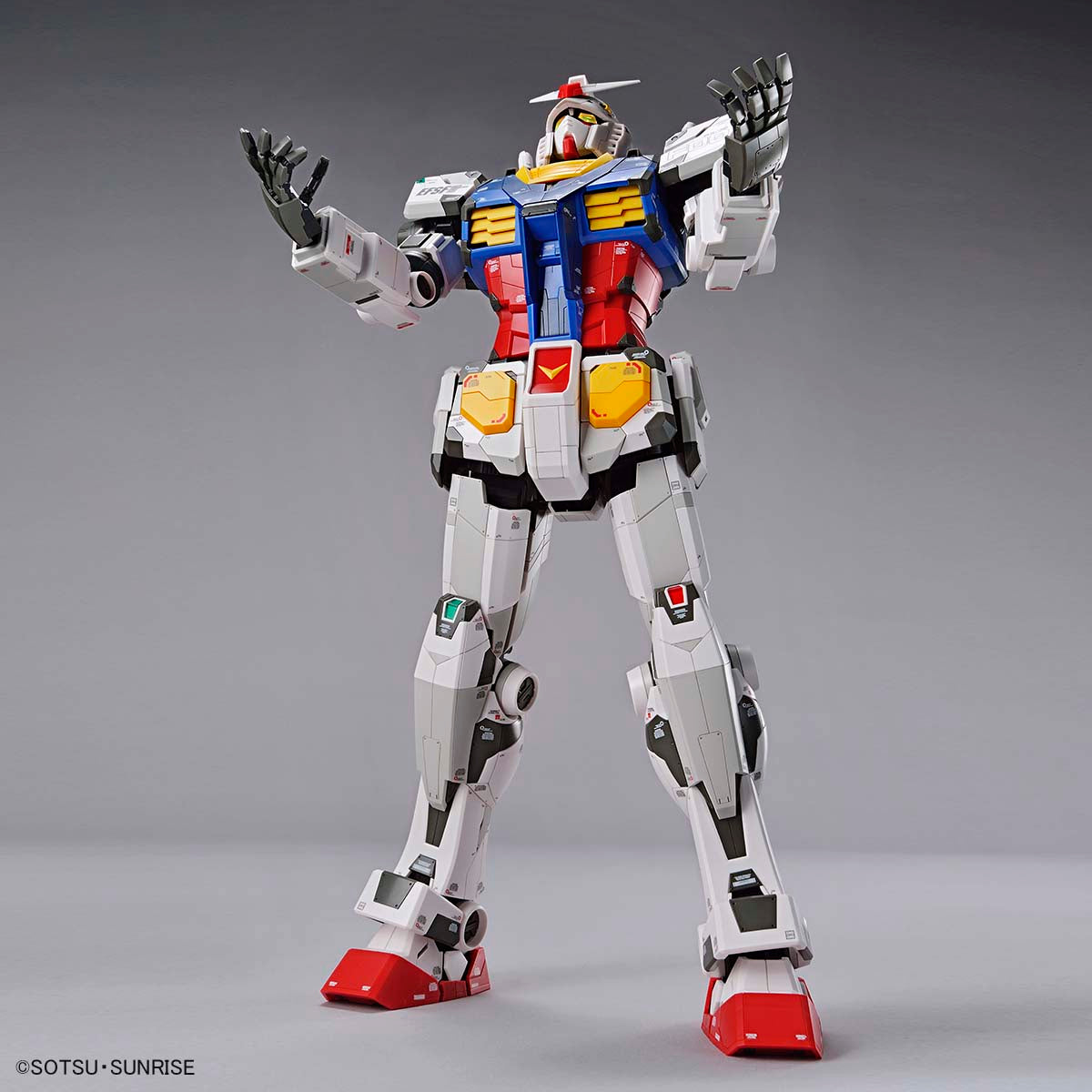 LIMITED Gundam Factory 1/48 RX-78F00 Gundam