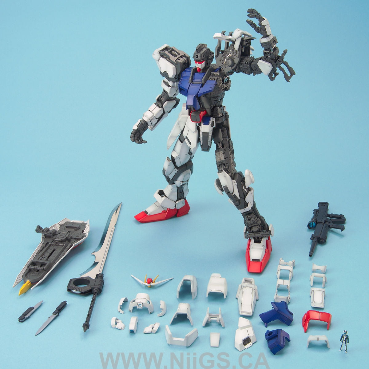 PG 1/60 Perfect Grade  GAT-X105 Strike Gundam