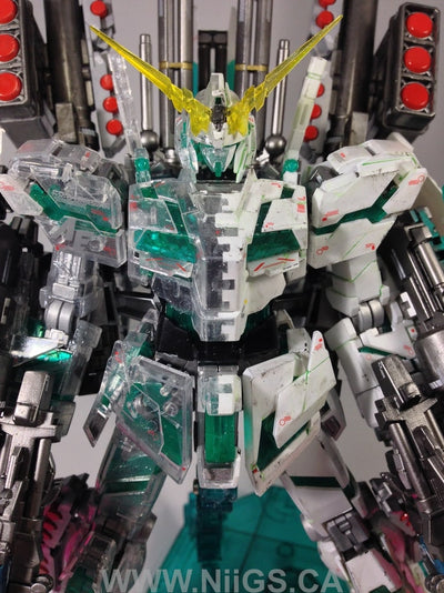 LIMITED MG 1/100 FULL ARMOR UNICORN GUNDAM MECHANICAL CLEAR VER.