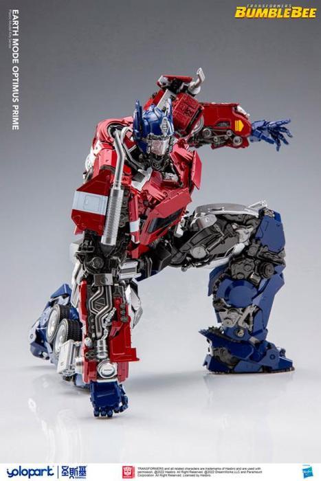 Yolopark Transformers: Bumblebee Earth Mode Optimus Prime Model Kit