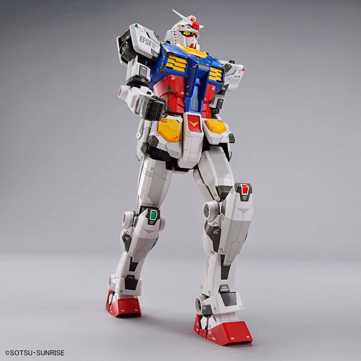 LIMITED Gundam Factory 1/48 RX-78F00 Gundam