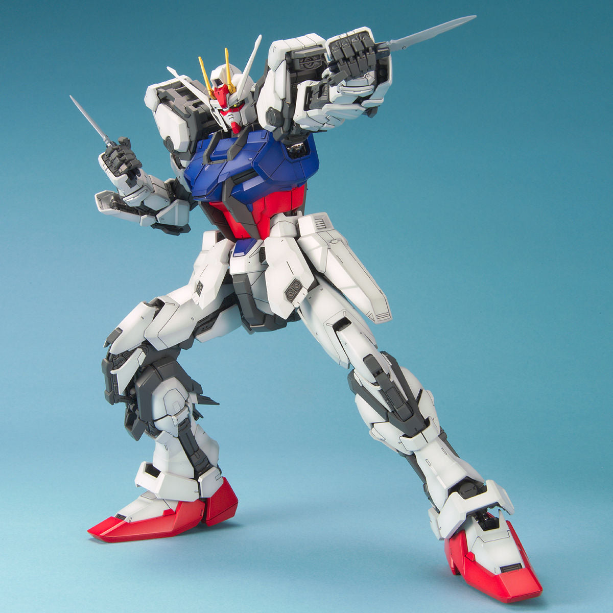 PG 1/60 Perfect Grade  GAT-X105 Strike Gundam